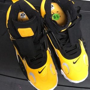 Men’s Nike Turfs